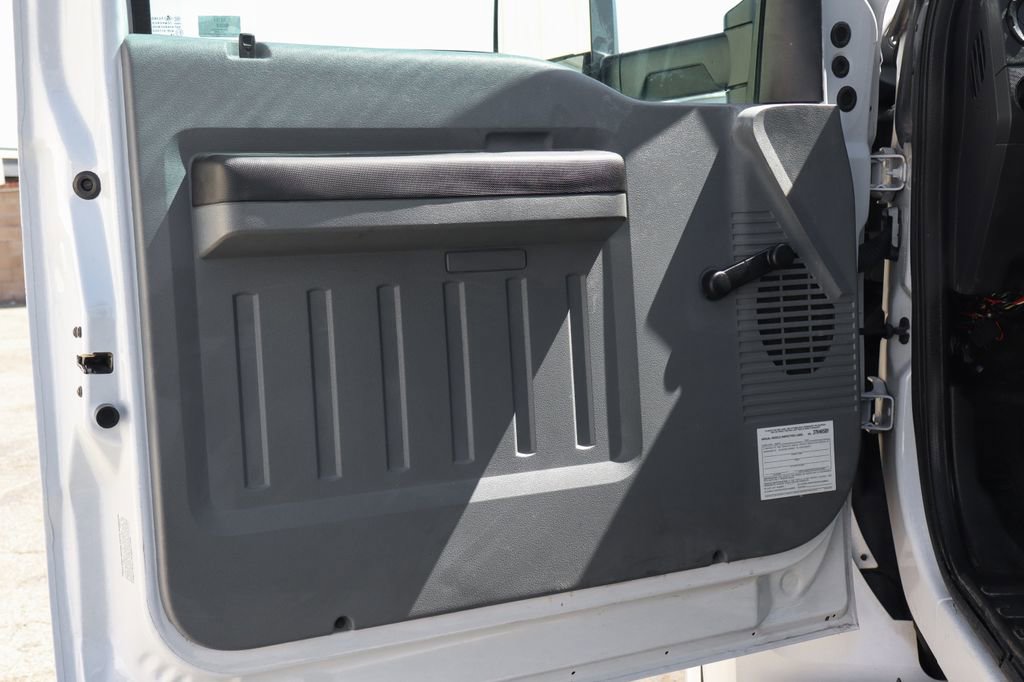 Used 2019 Ford F650 2WD Regular Cab Super Duty image 14