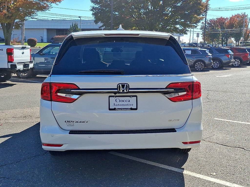 Used 2023 Honda Odyssey Elite image 8