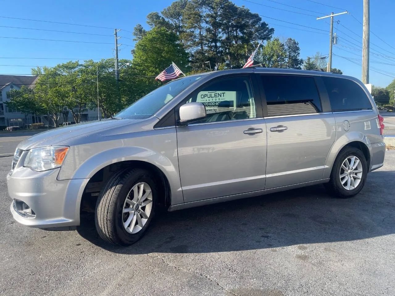 Used 2019 Dodge Grand Caravan SXT FWD image 4