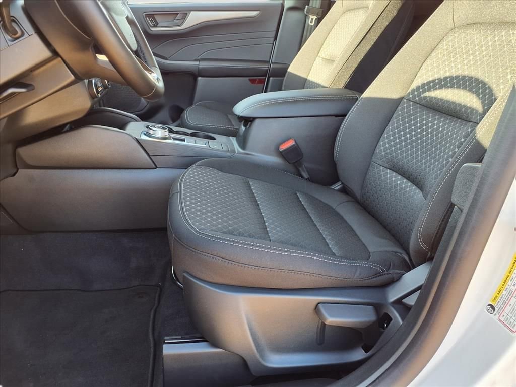 New 2026 Ford Escape Active w/ Cold Weather Package image 24