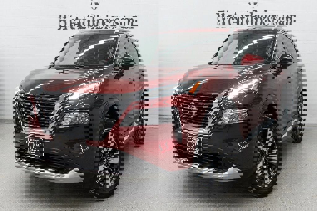 Used 2023 Nissan Rogue Platinum w/ Platinum Premium Package image 39