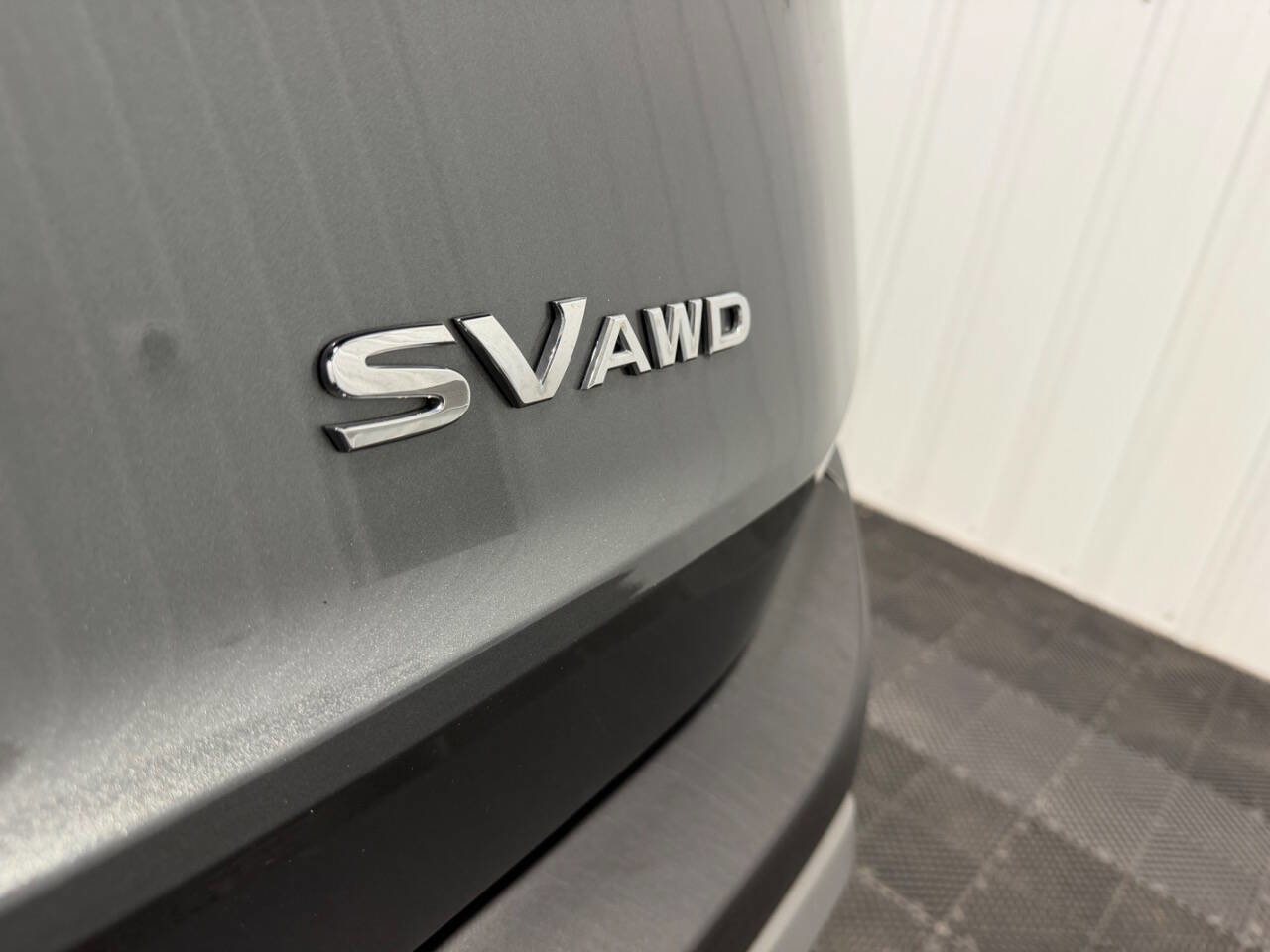 Used 2023 Nissan Rogue SV AWD/4WD image 16