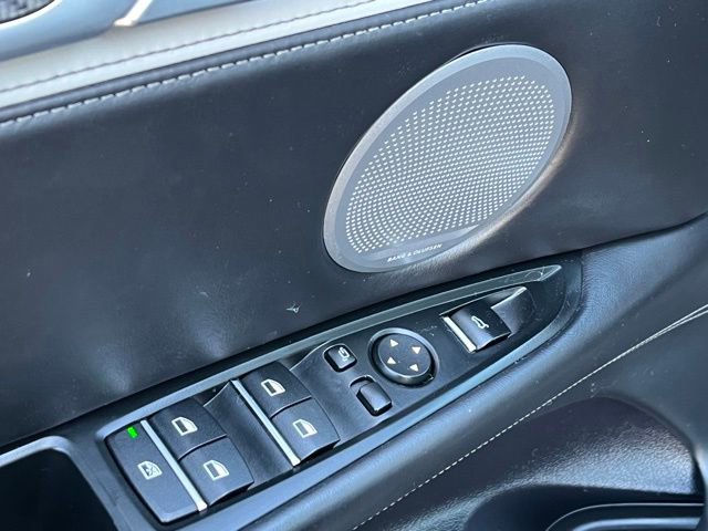 Used 2017 BMW X5 M image 11