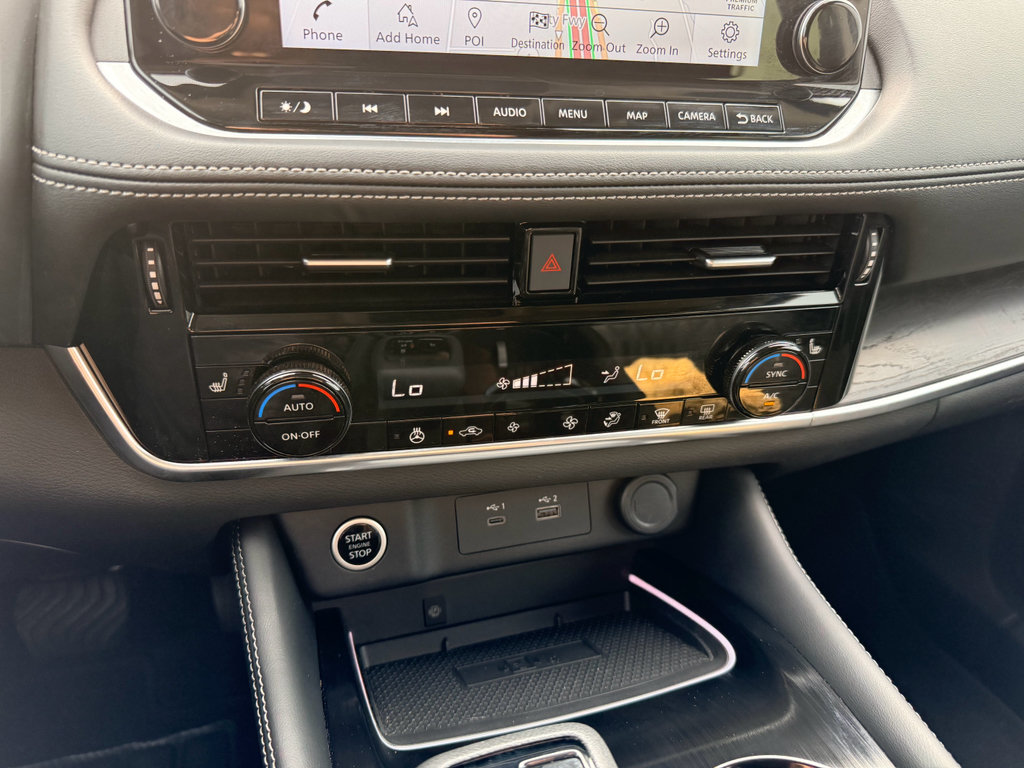 Used 2023 Nissan Rogue Platinum FWD image 21