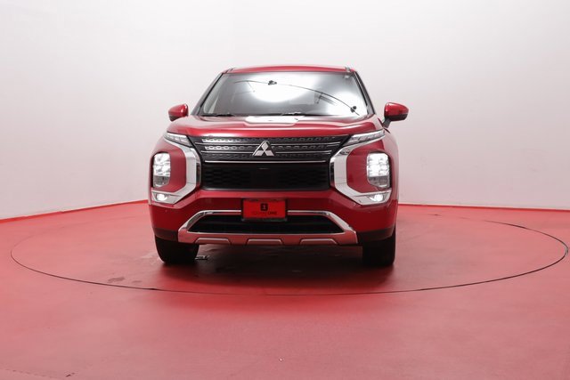 Used 2024 Mitsubishi Outlander SEL image 7