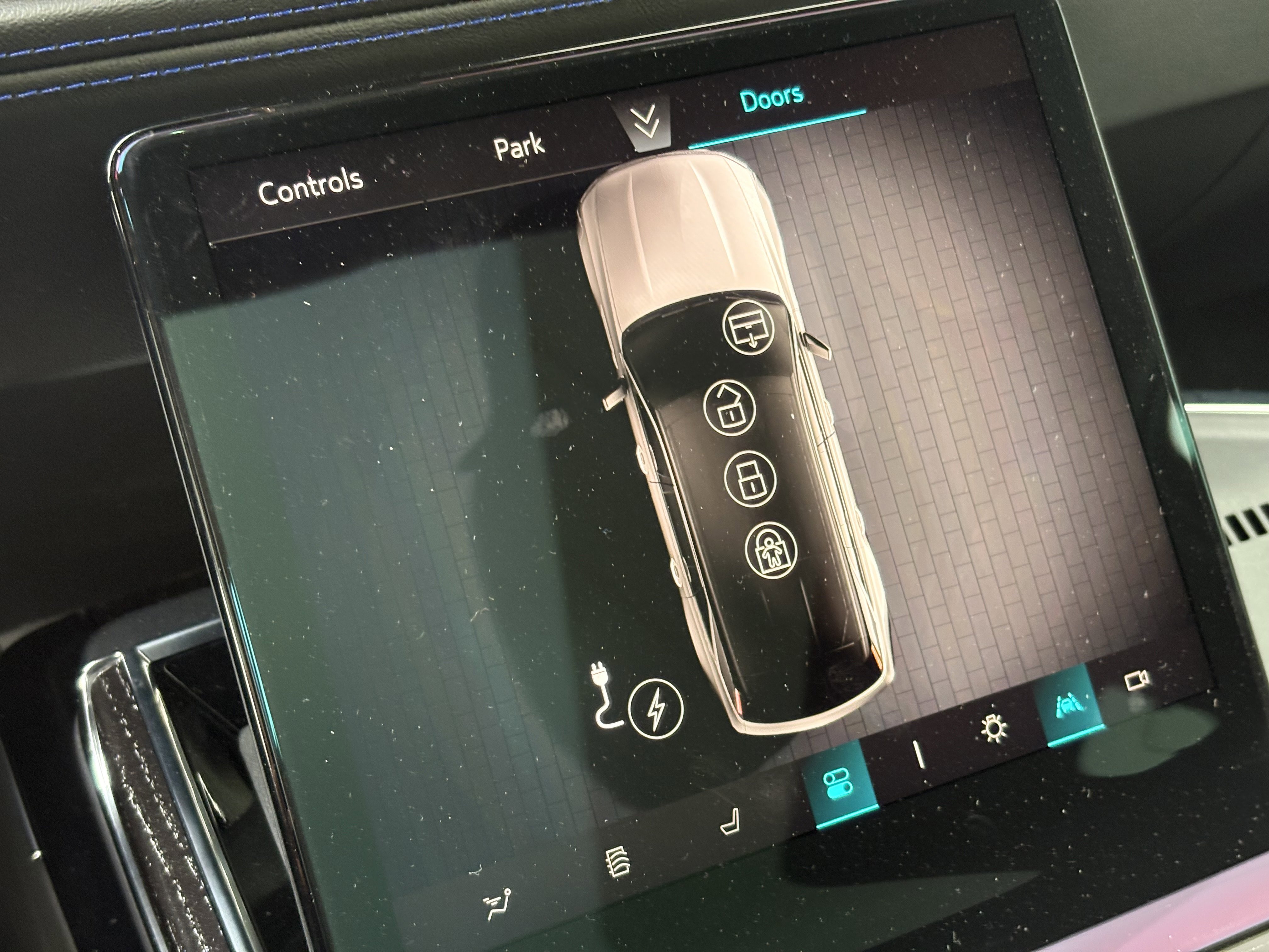 New 2026 Cadillac Escalade IQL Luxury image 29