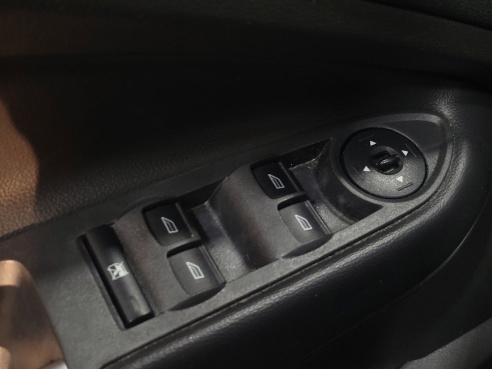 Used 2018 Ford Escape SE w/ SE Sync 3 Package image 27