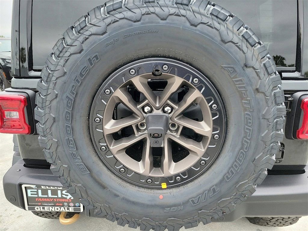New 2025 Jeep Wrangler Rubicon 392 image 17