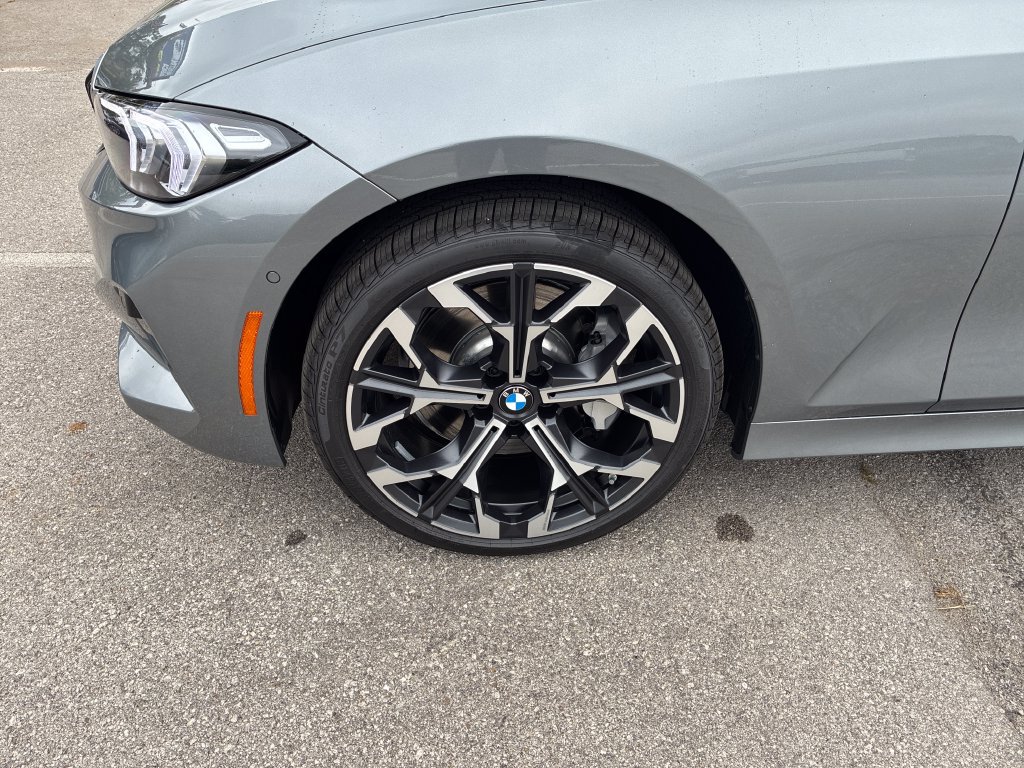 New 2026 BMW 330i xDrive Sedan w/ Premium Package AWD/4WD image 9
