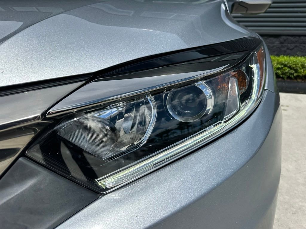 Used 2022 Honda HR-V EX-L image 13