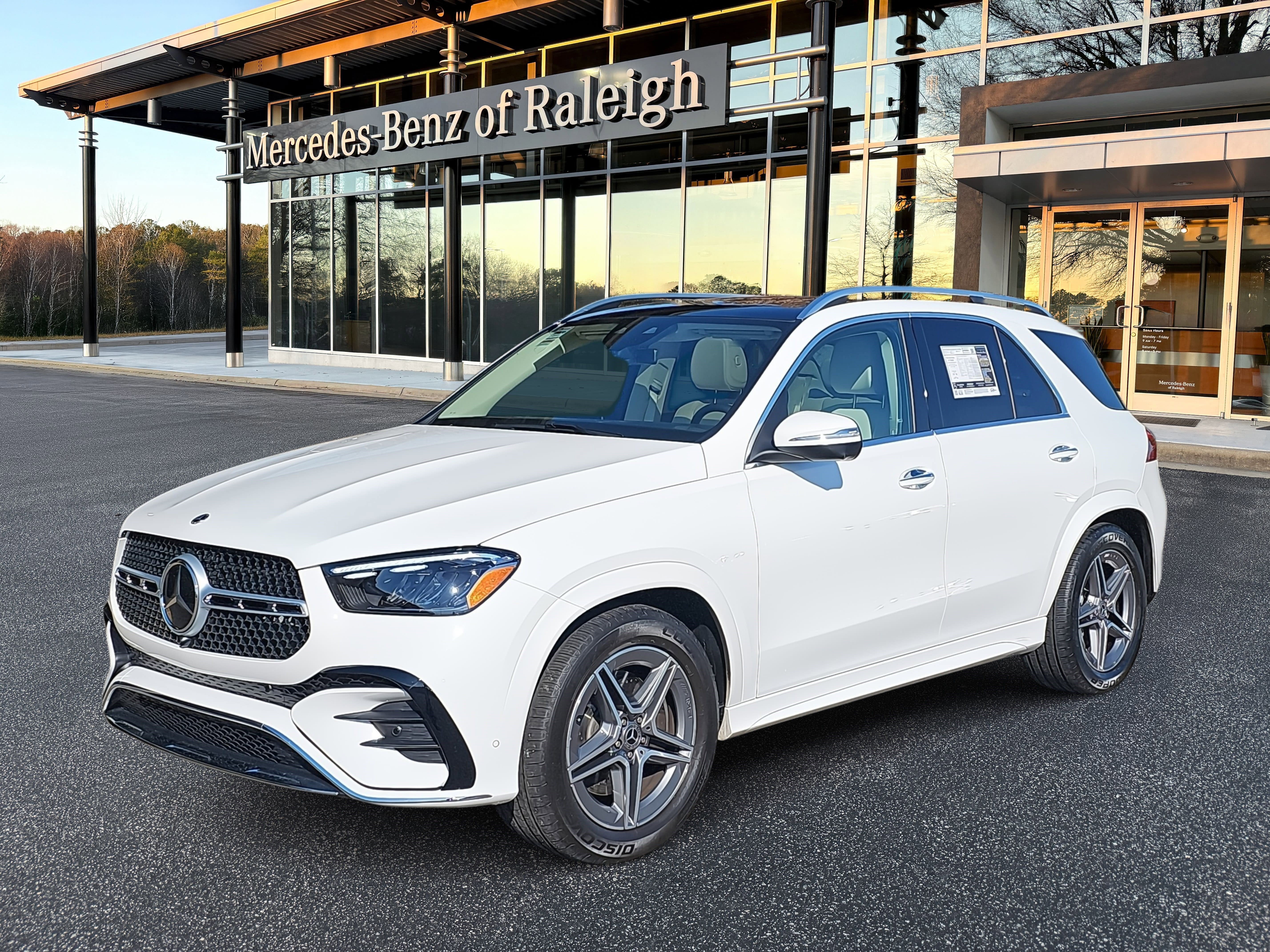 Certified 2026 Mercedes-Benz GLE 450 4MATIC image 1