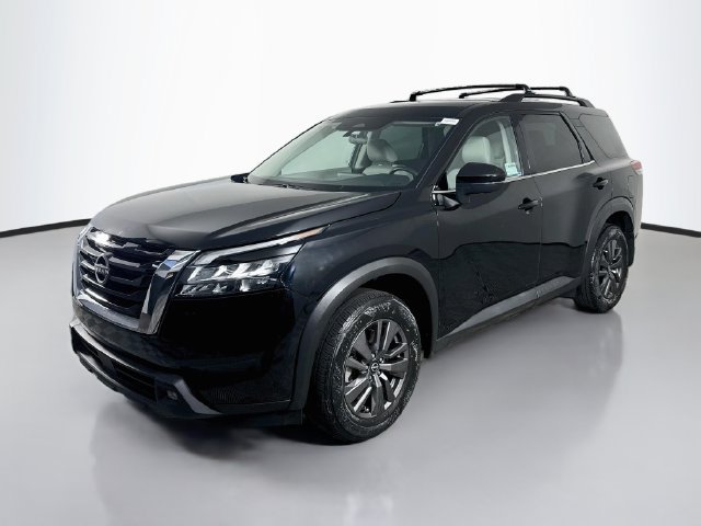 Used 2024 Nissan Pathfinder SV FWD image 4