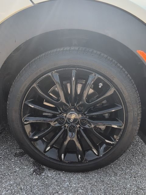 Used 2017 MINI Cooper Clubman S image 25