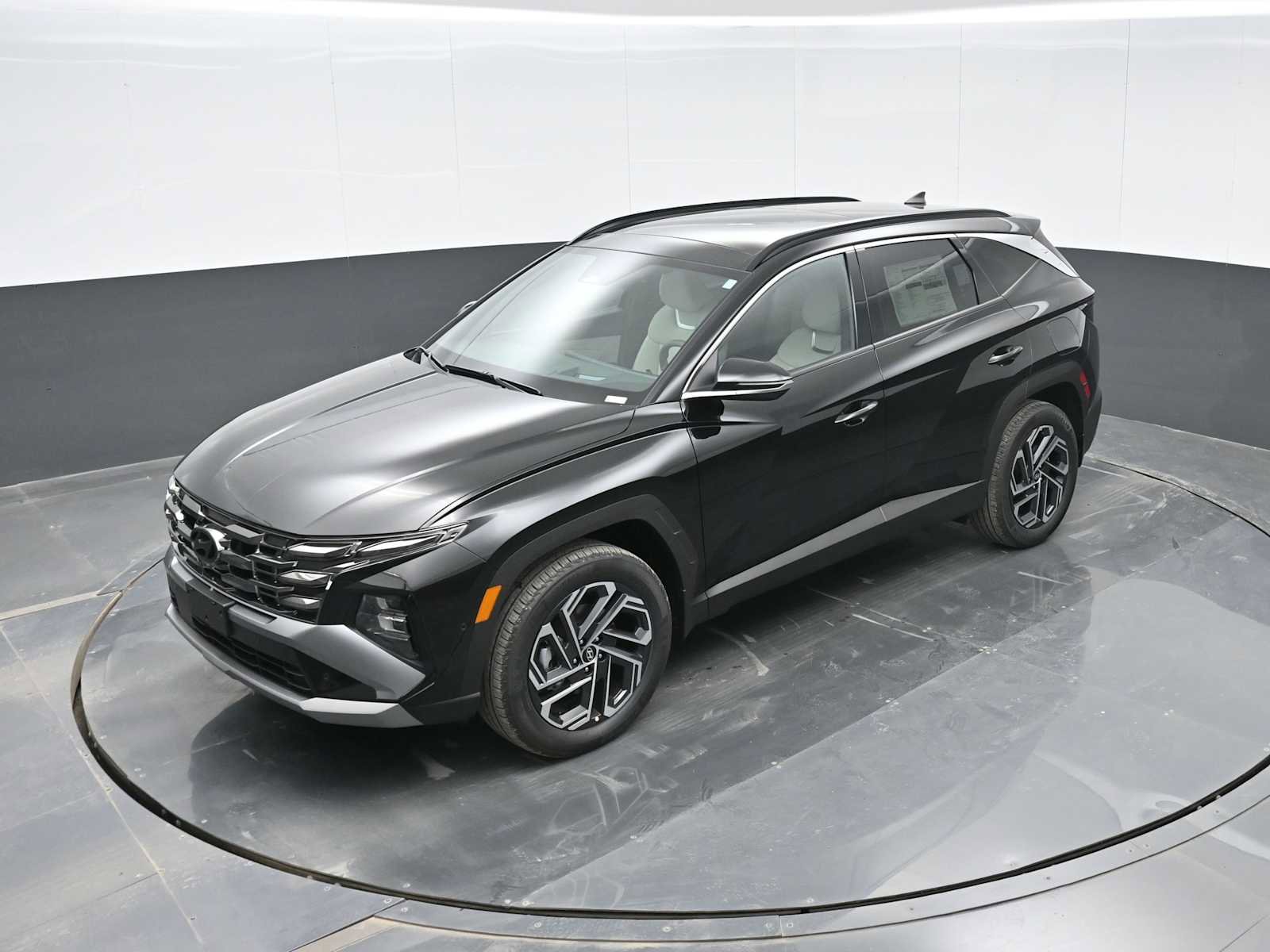 New 2026 Hyundai Tucson Limited image 24