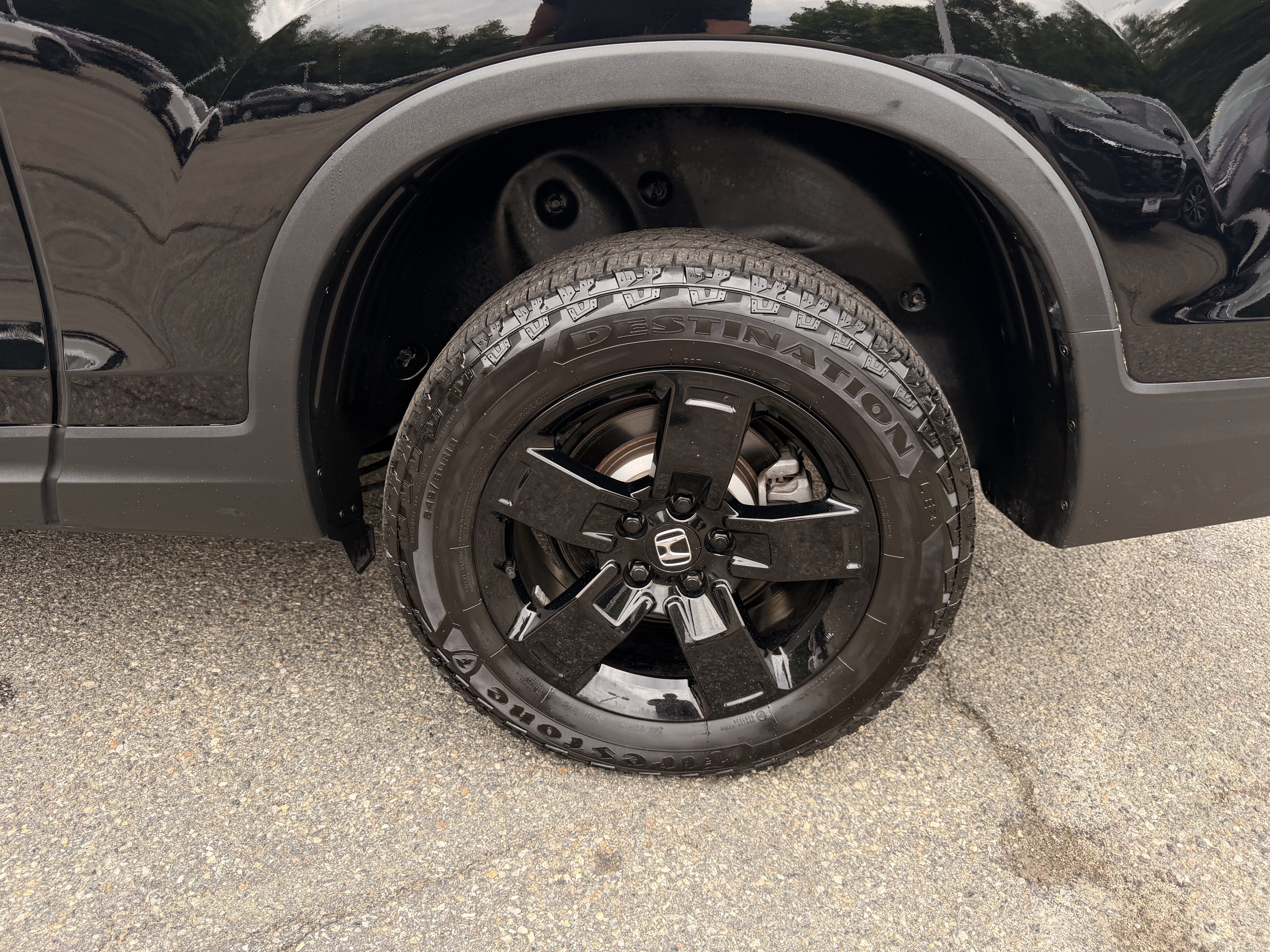 Used 2024 Honda Ridgeline Black Edition image 8