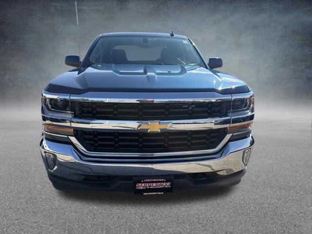 Used 2018 Chevrolet Silverado 1500 LT w/ All Star Edition AWD/4WD image 3