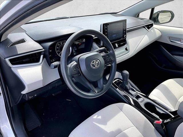 Used 2021 Toyota Corolla LE FWD image 14