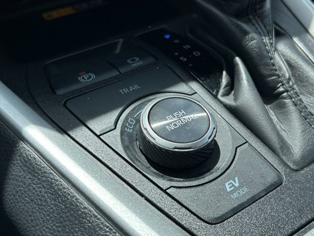 Used 2024 Toyota RAV4 Limited w/ Advanced Technology Package AWD/4WD image 48