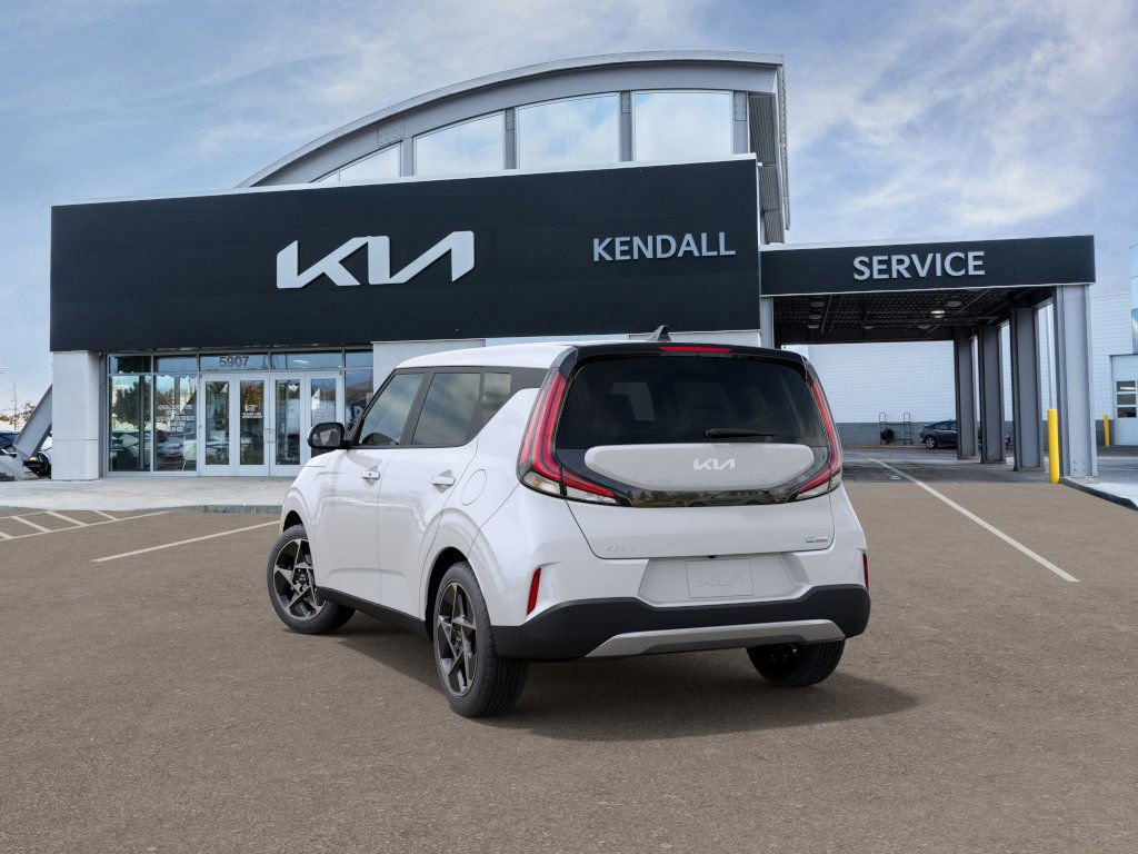 New 2025 Kia Soul EX image 4