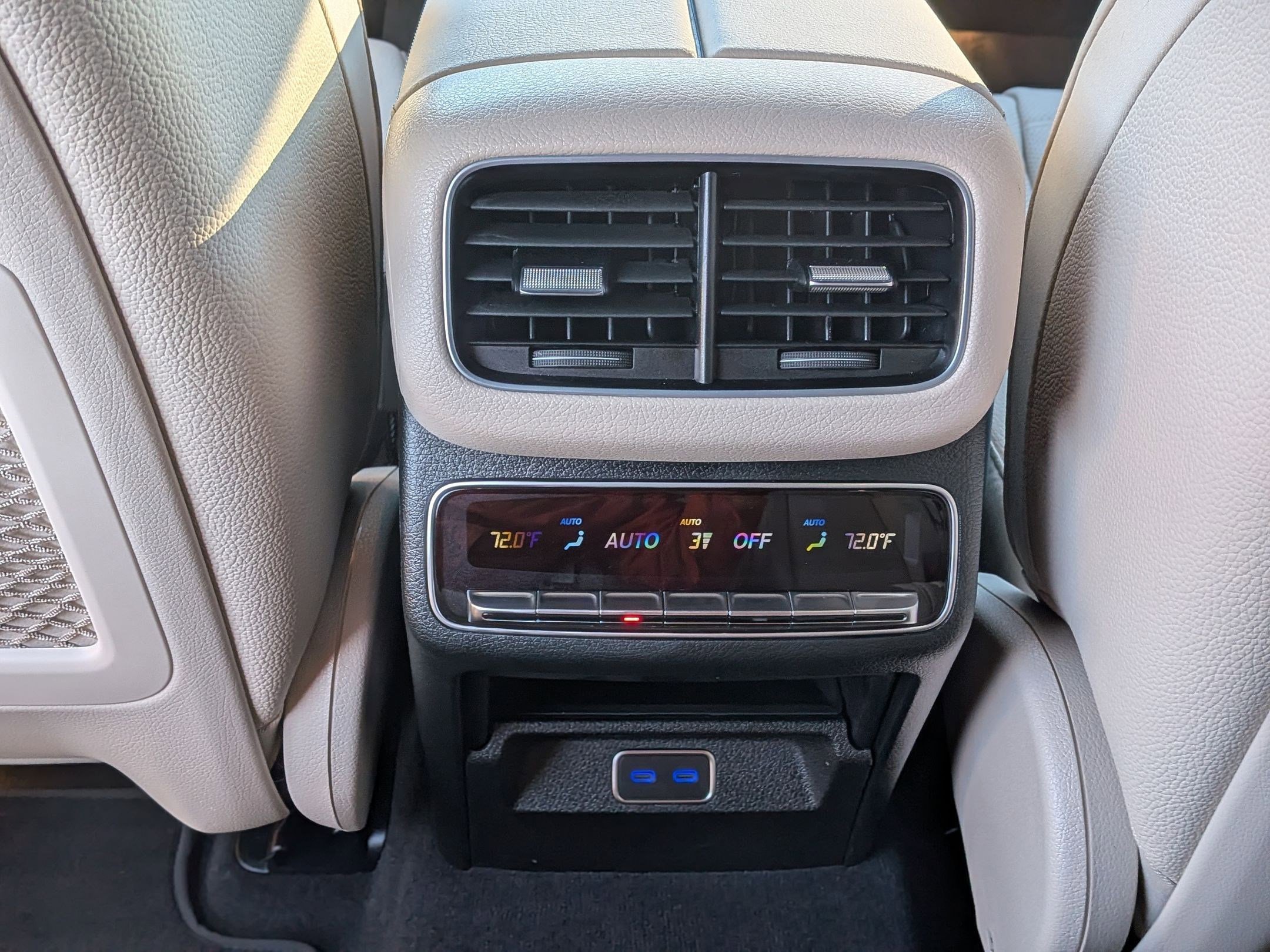 Certified 2025 Mercedes-Benz GLS 450 4MATIC image 32