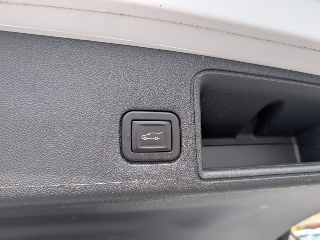 Used 2020 GMC Terrain Denali FWD image 10