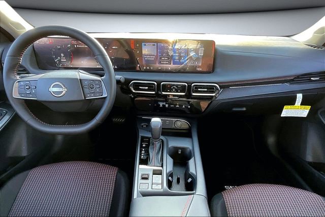 New 2026 Nissan Sentra SR w/ Floor Mat Package image 5