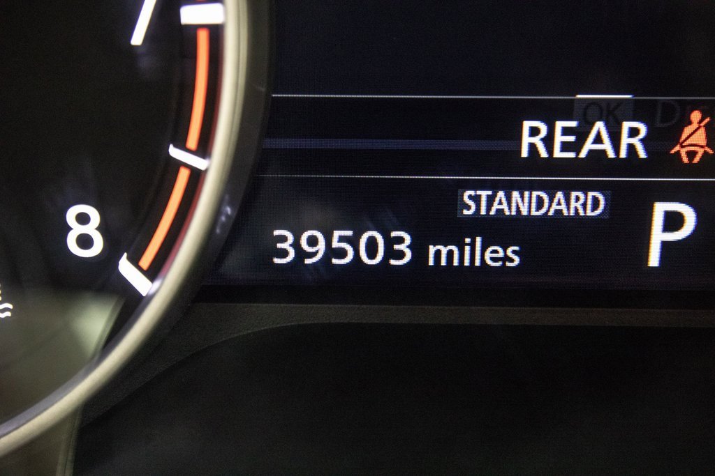 Used 2022 Nissan Rogue SV image 22