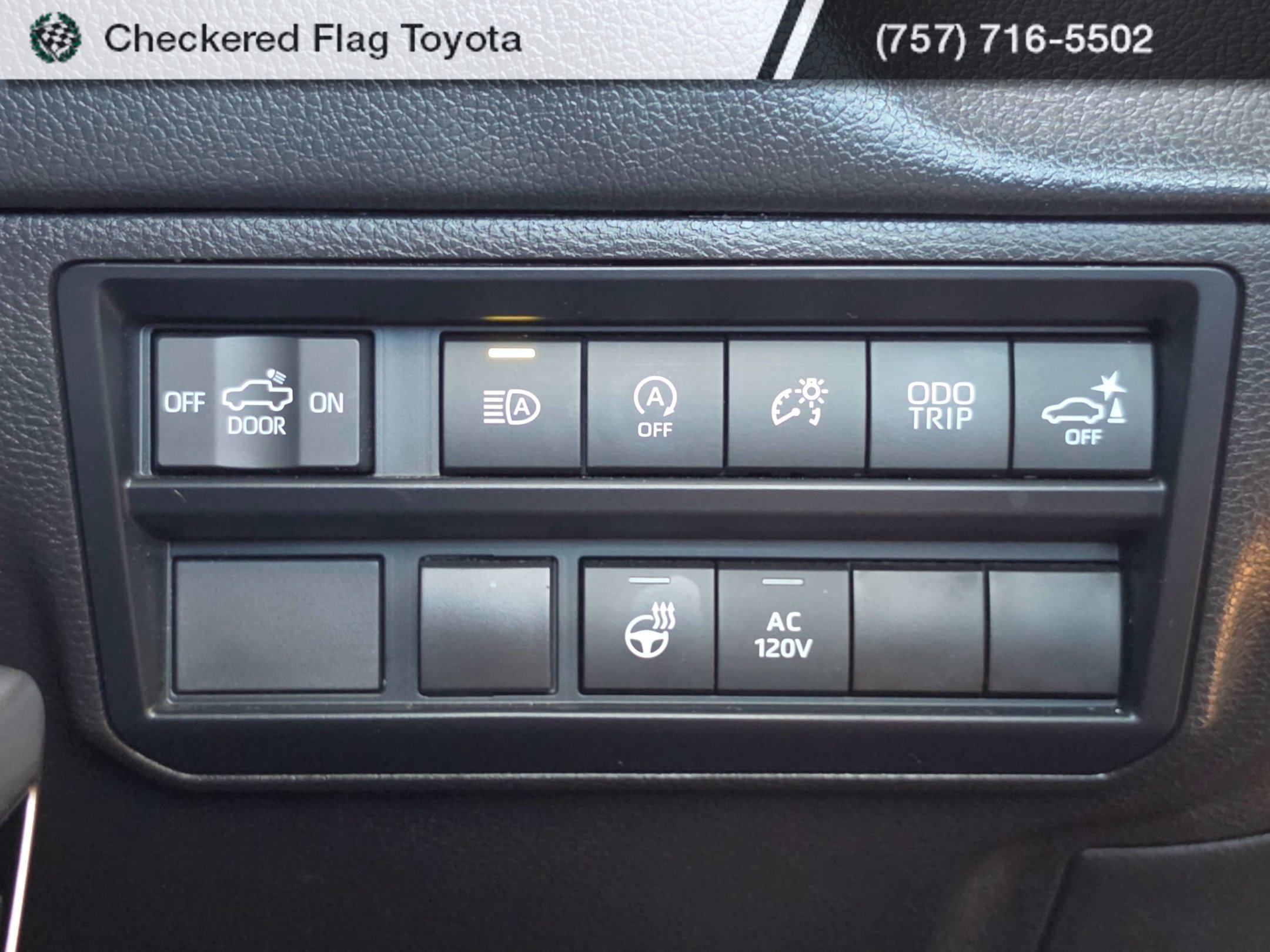 Used 2024 Toyota Tundra Limited AWD/4WD image 14