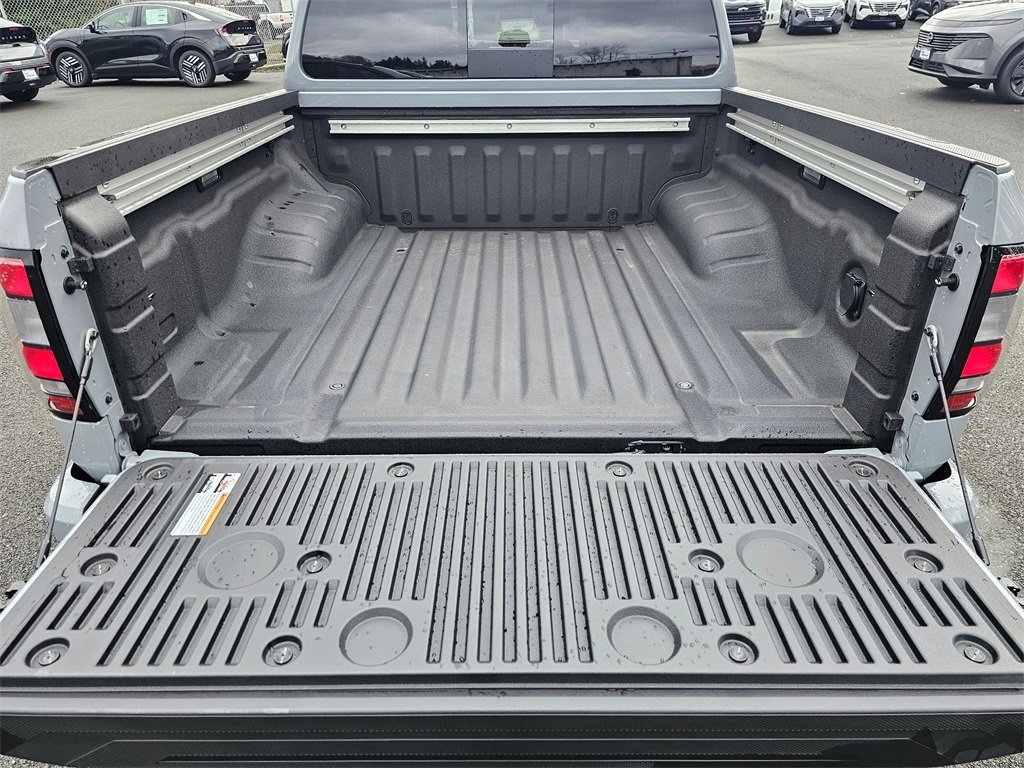 Used 2025 Nissan Frontier PRO-4X w/ Pro Premium Package image 25