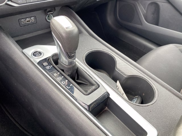 Used 2025 Nissan Altima 2.5 SV FWD image 12