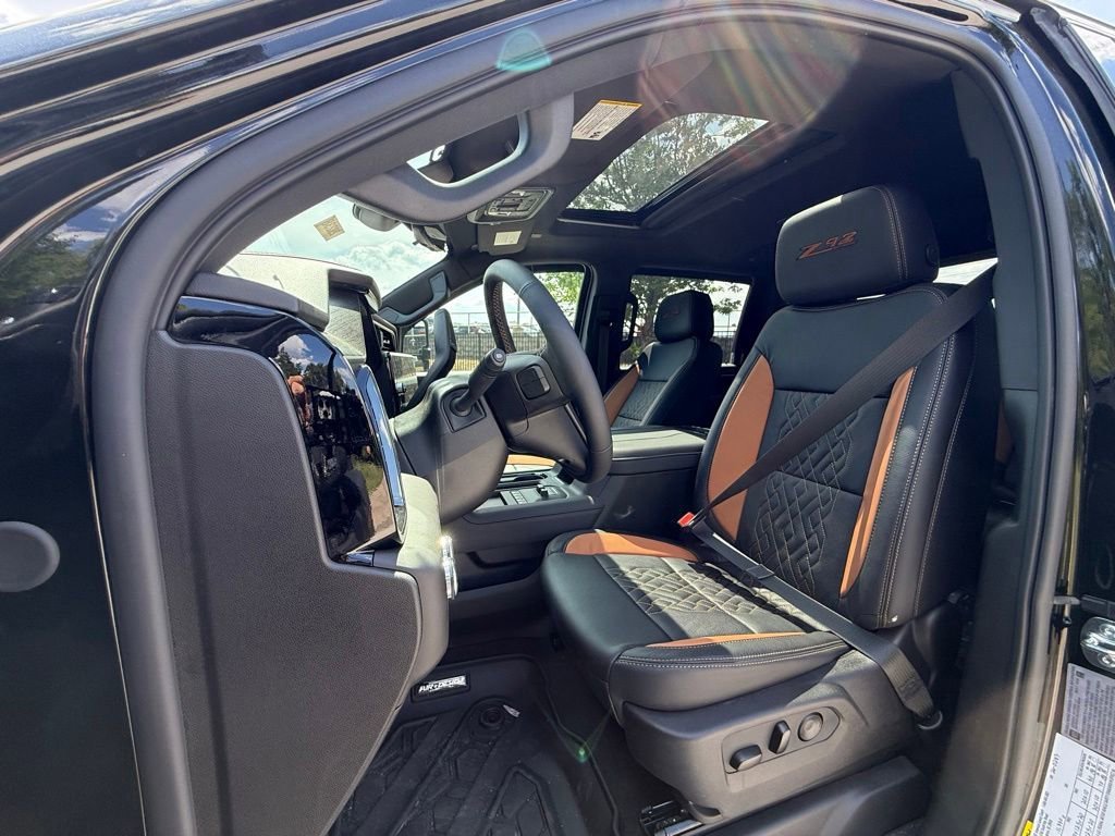 New 2026 GMC Sierra 2500 AT4 w/ Technology Package AWD/4WD image 5