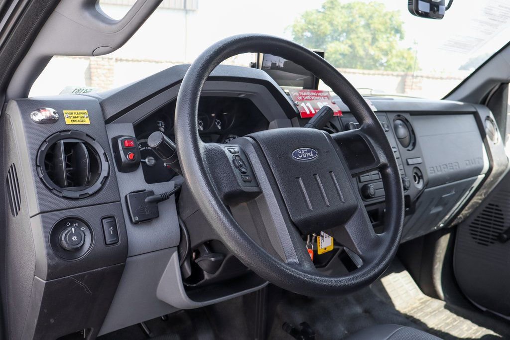 Used 2019 Ford F650 2WD Regular Cab Super Duty image 24