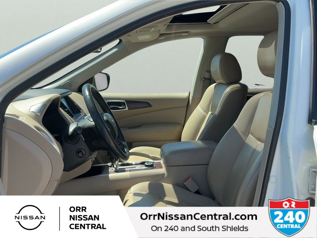 Used 2017 Nissan Pathfinder Platinum image 18