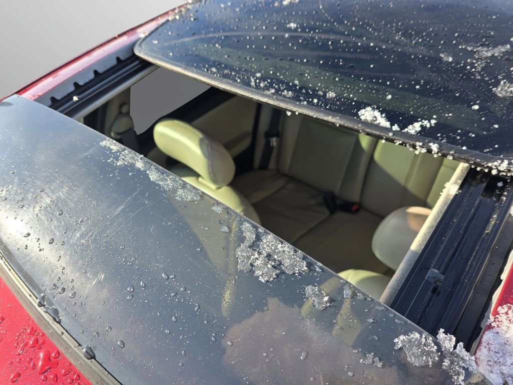 Used 2001 Saturn S-Series SL2 image 27