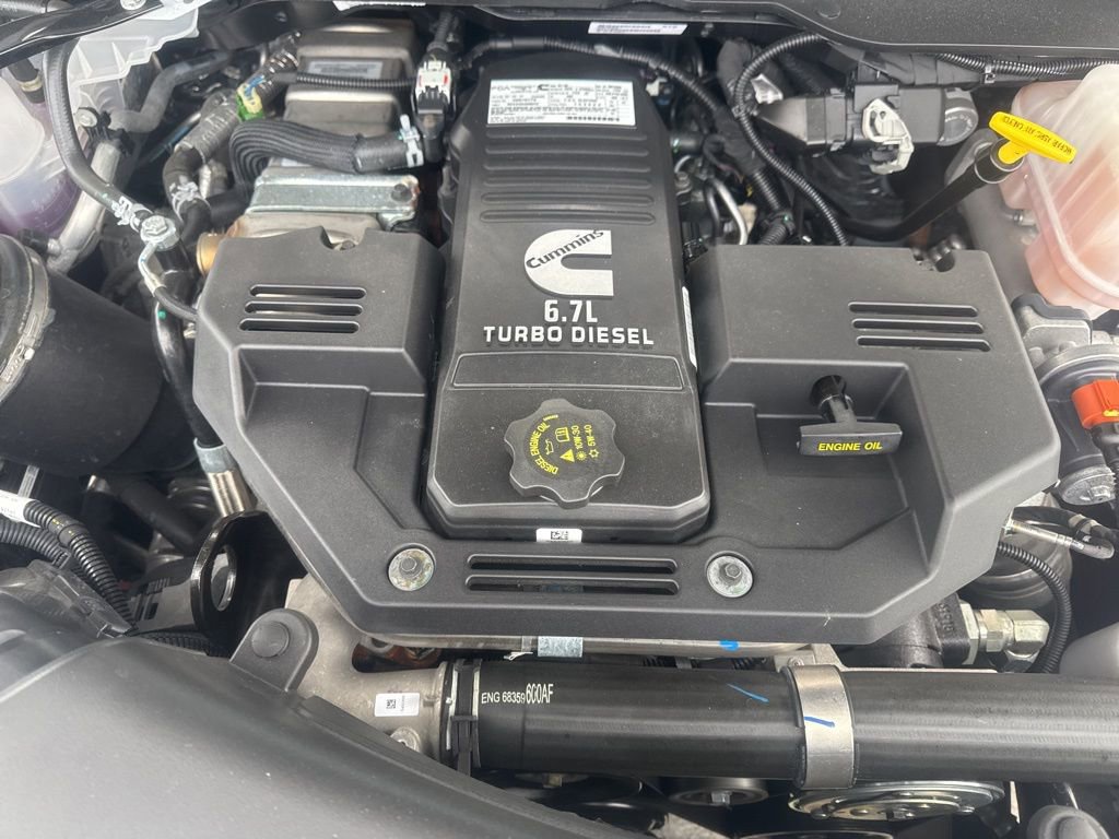 New 2024 RAM 5500 Tradesman AWD/4WD image 58