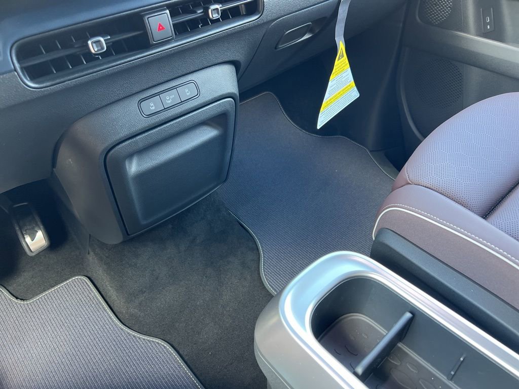 New 2025 Volkswagen ID. Buzz Pro S image 19