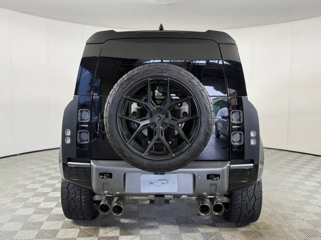 Used 2023 Land Rover Defender 90 Carpathian Edition AWD/4WD image 7