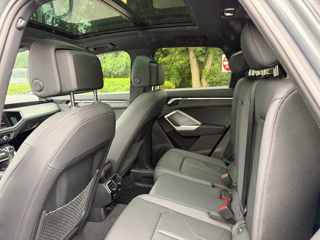 Used 2024 Audi Q3 2.0T Premium Plus AWD/4WD image 26