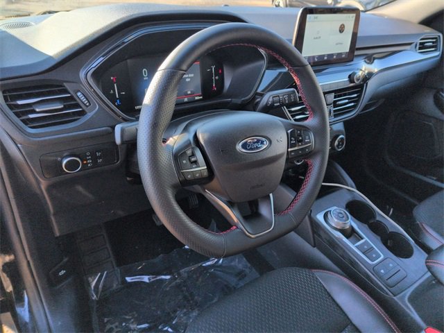 Used 2025 Ford Escape ST-Line image 11