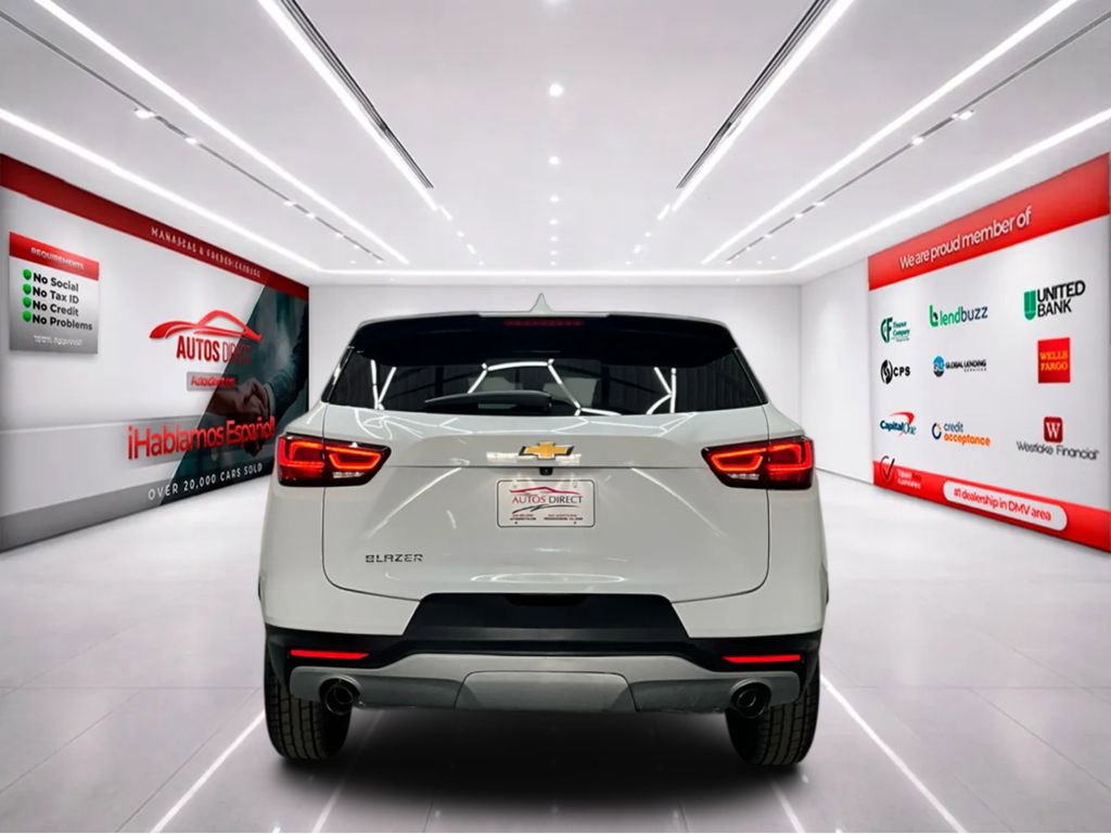 Used 2023 Chevrolet Blazer LT image 7