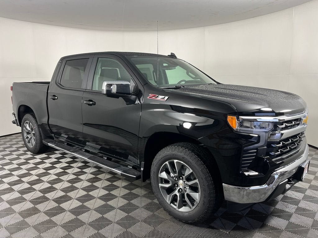 New 2026 Chevrolet Silverado 1500 LT AWD/4WD image 1