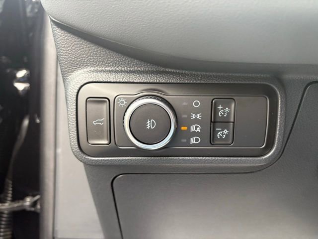 New 2026 Ford Explorer Active w/ Active Comfort Package image 25