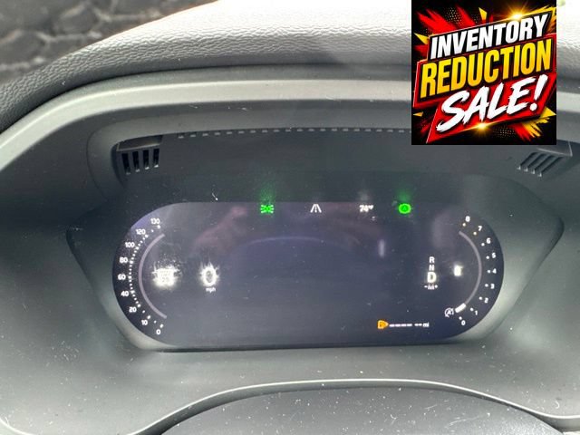 Used 2022 Volvo XC60 B5 Momentum AWD/4WD image 12