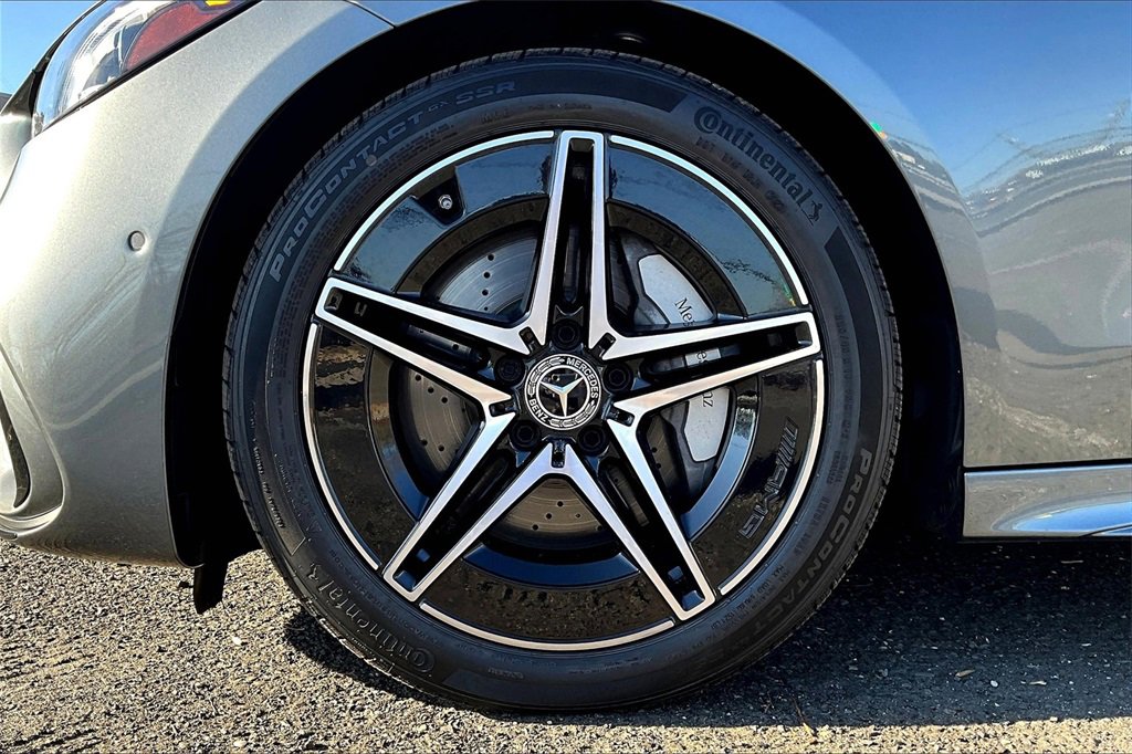 Used 2024 Mercedes-Benz C 300 4MATIC Sedan image 8