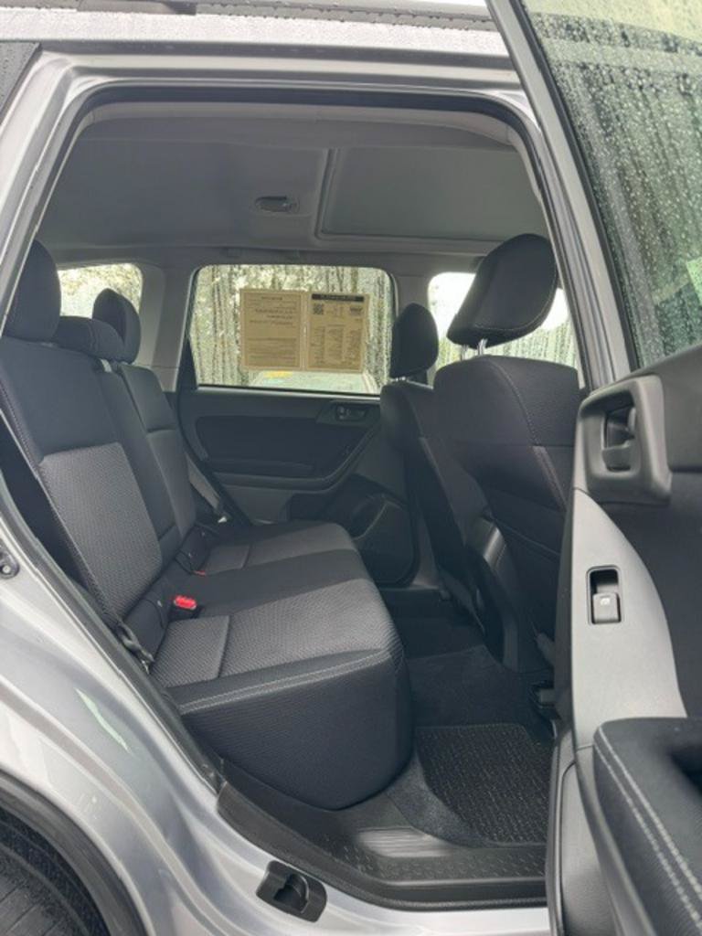 Used 2015 Subaru Forester 2.5i Premium w/ All-Weather Package AWD/4WD image 13