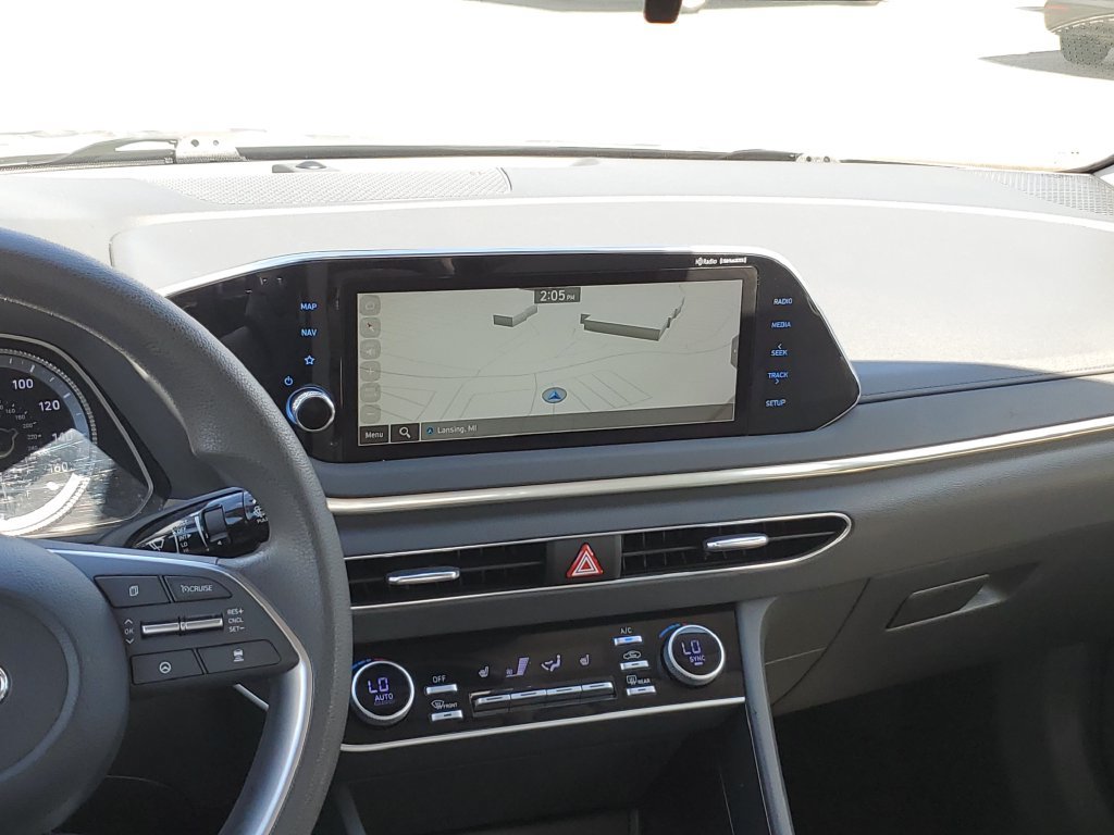 Used 2023 Hyundai Sonata SEL w/ Preferred Accessory Package FWD image 26