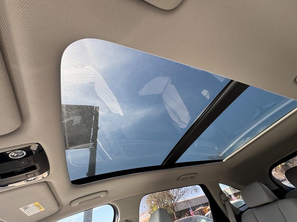 Used 2025 Kia Sorento EX image 20