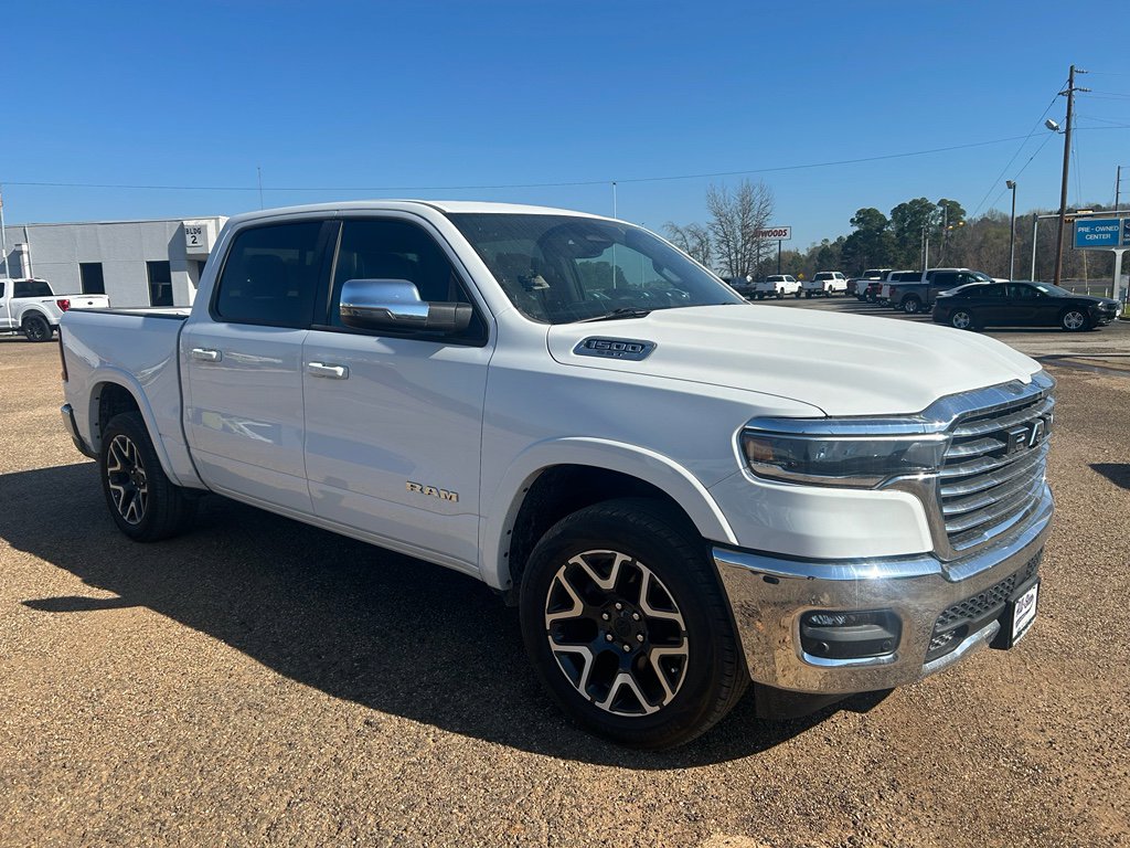 Used 2025 RAM 1500 Laramie image 5
