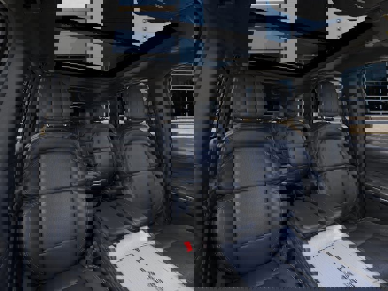 New 2025 Lincoln Navigator Reserve image 10