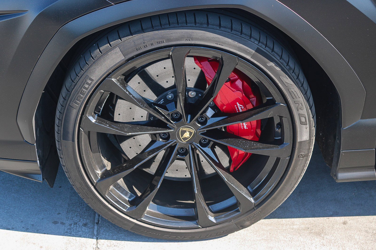 Used 2021 Lamborghini Urus image 8